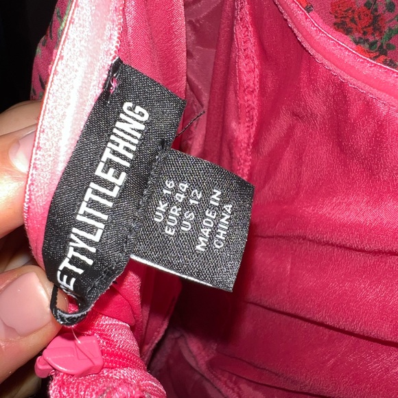 Pretty little thing floral midi dress - Picture 4 of 4